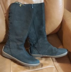 El Naturalista Dark Gray Over-the-Knee Suede Lace-Up Boots